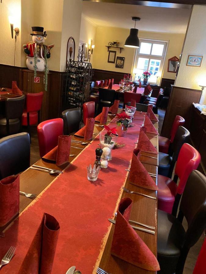 Hotel Restaurant Zum Hollaender Hof Bad Arolsen Ngoại thất bức ảnh